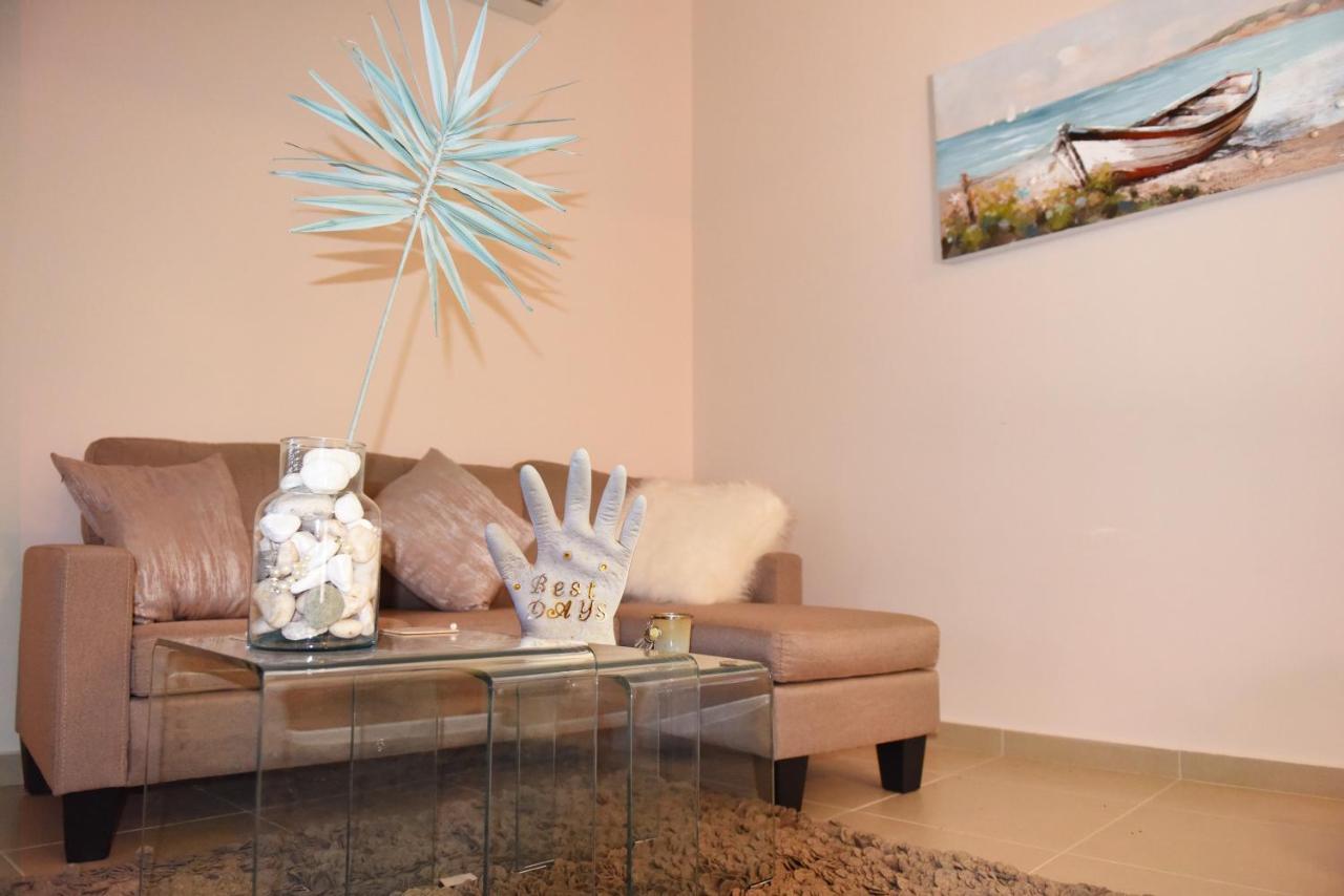 Palm Beach Home อาเยีย เปลาเยีย ภายนอก รูปภาพ